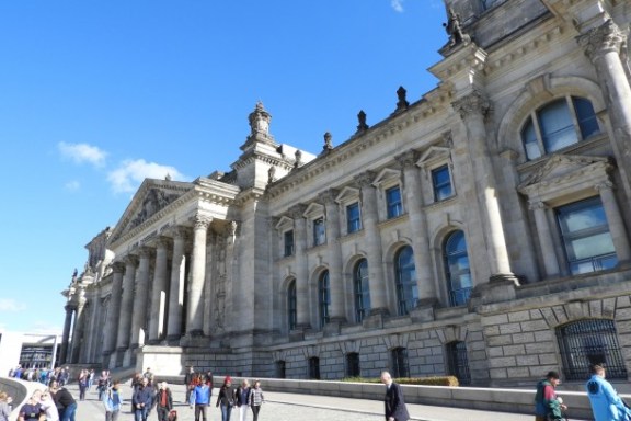 Außenansicht des Reichstags